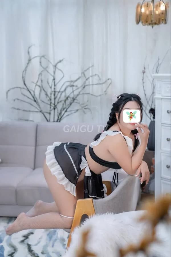 Như Như phục vụ chu đáo nhẹ nhàng như người yêu 2