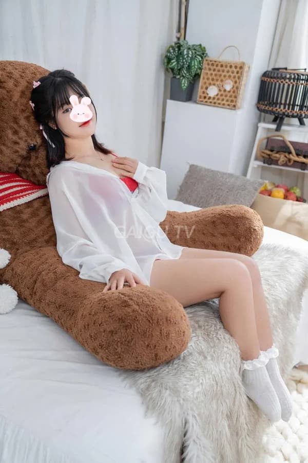 Bé Hải Tú dễ thương cực chiều khách với body nuột nà gợi cảm 6