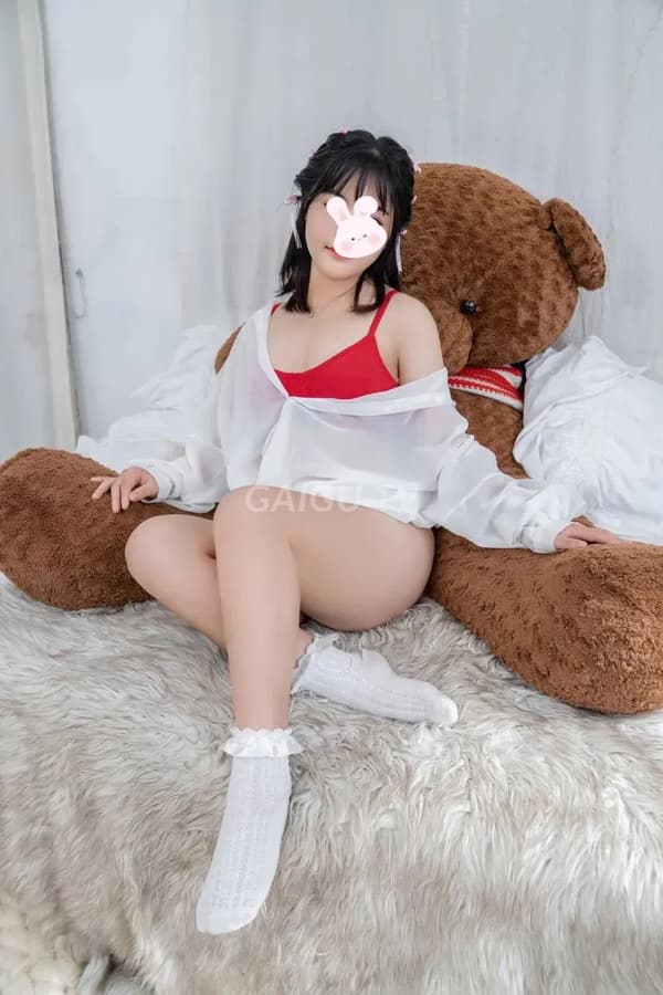 Bé Hải Tú dễ thương cực chiều khách với body nuột nà gợi cảm 7