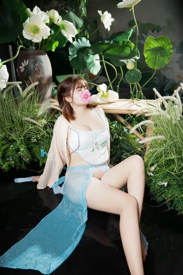 Chuyên cơ mới tinh cực dâm nhẹ nhàng đón khách Hải Yến 11