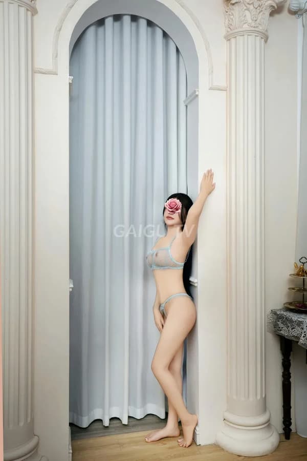Ánh Linh Hot gơ xinh tươi dịch vụ tình – gái gọi Mê Linh giá 400k, BJ, Hôn môi, 19