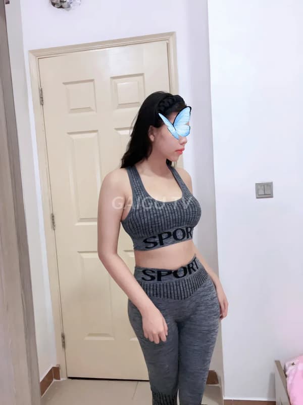 TUỆ NHI ⭐XINH ĐẸP VÚ BỰ MỘNG NƯỚC CHIỀU – gái gọi Quận 1 giá 700k, BJ, Hôn môi, 2
