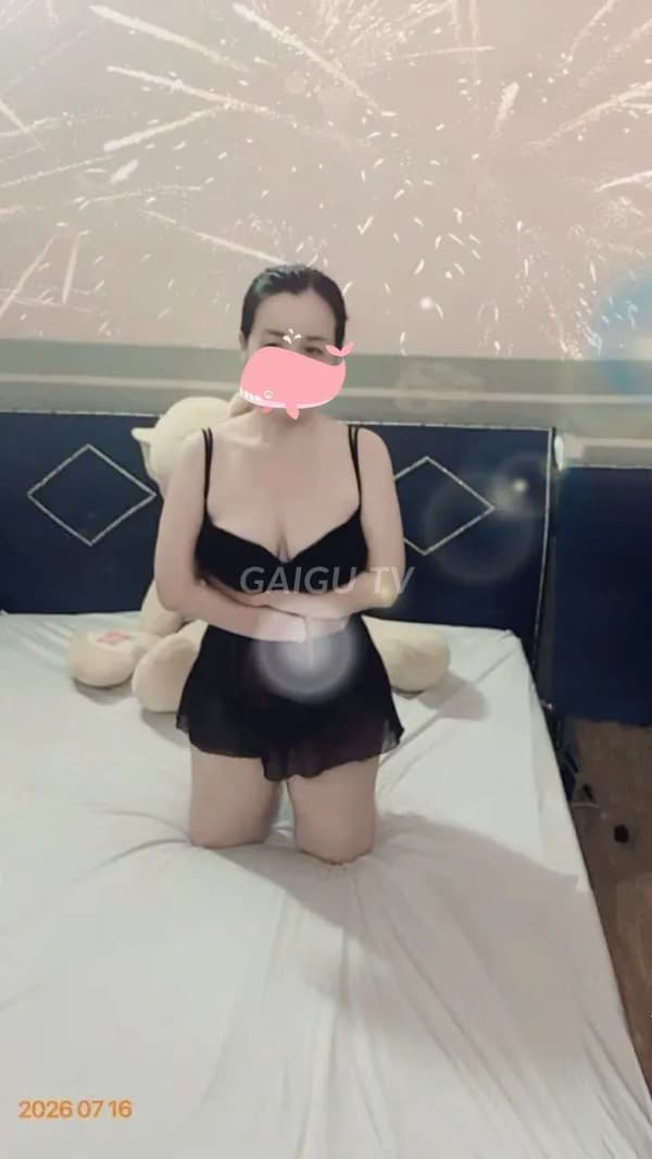 Hàng Quận 10: Trúc Lam giá 200k 2