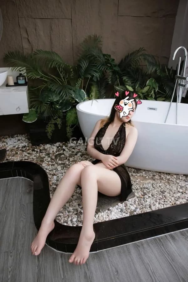 KIM KIM 2k5 TRẺ DÂM NHIỆT TÌNH CHUẨN Phan Rang – 400k/shot 18