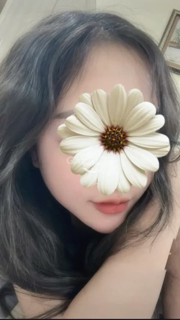 NHÃ UYÊN 500k Quận 8 – BJ · HJ · 22 tuổi 3