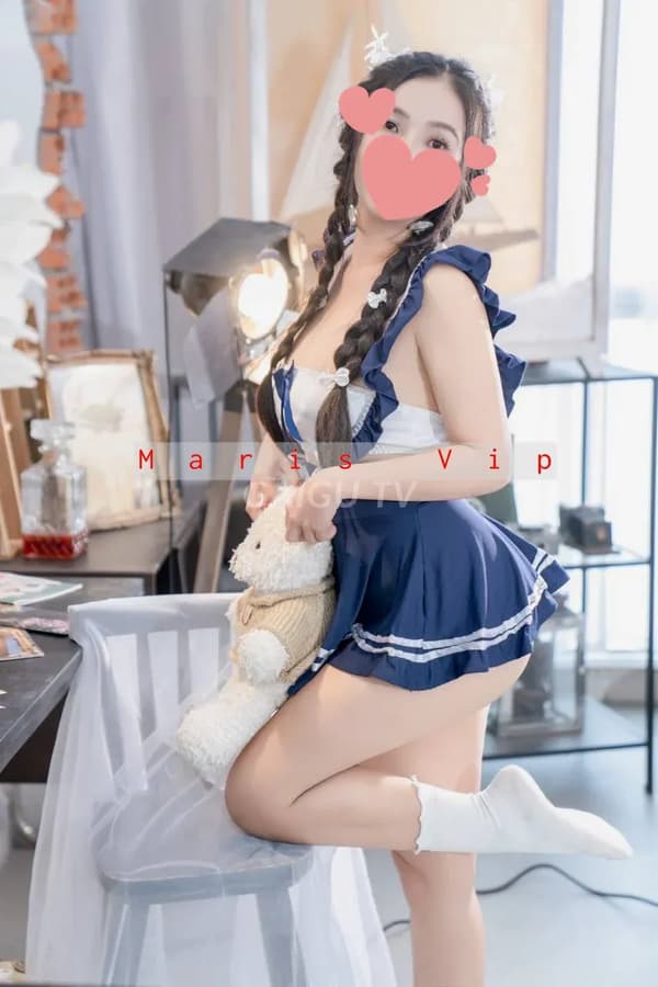 Trúc Mai kiều nữ sang trọng quyến rũ phục vụ nhẹ nhàng tình cảm 13