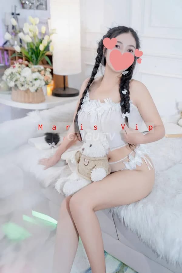 Trúc Mai kiều nữ sang trọng quyến rũ phục vụ nhẹ nhàng tình cảm 20