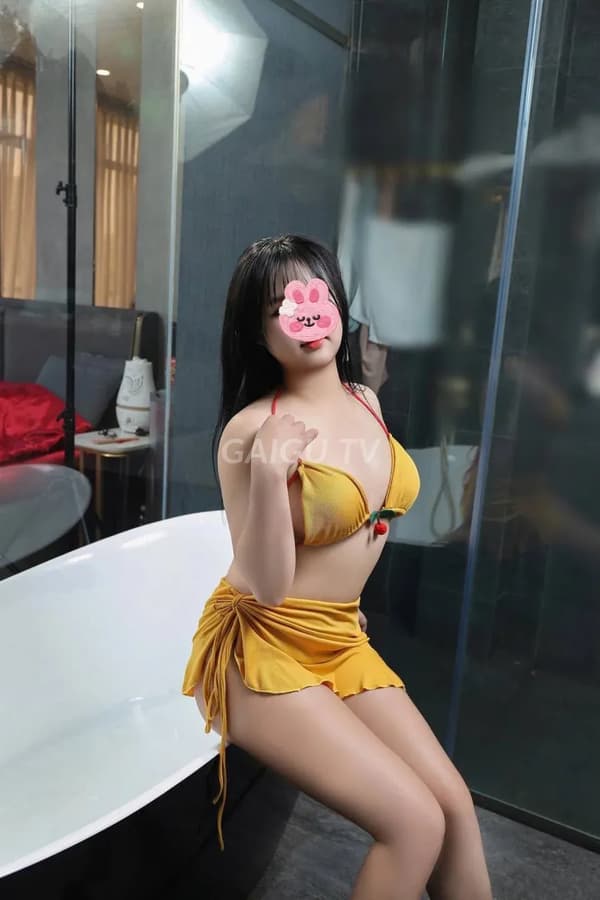 Phương Anh nhiệt tình nhẹ nhàng như người yêu 10