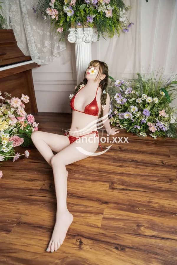 Thảo My da trắng dáng chuẩn chiều khách nhiệt tình 2