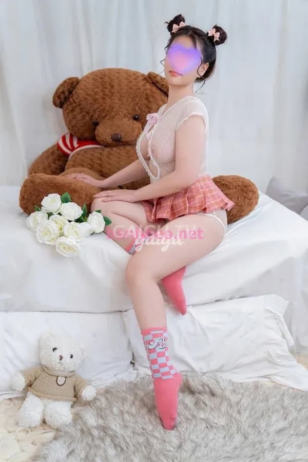THÚY VY 400k Quận 8 – BJ · Vét máng · 31 tuổi 9