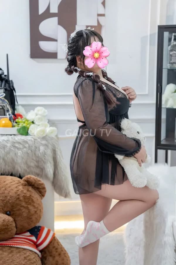 Tinh ngoan ngoãn chiều khách hết mình 7