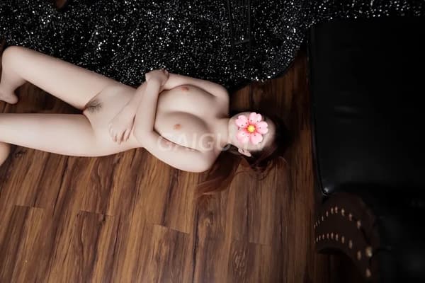 Dáng chuẩn non tơ da mịn ngoan ngoãn nhẹ nhàng Diễm My 7