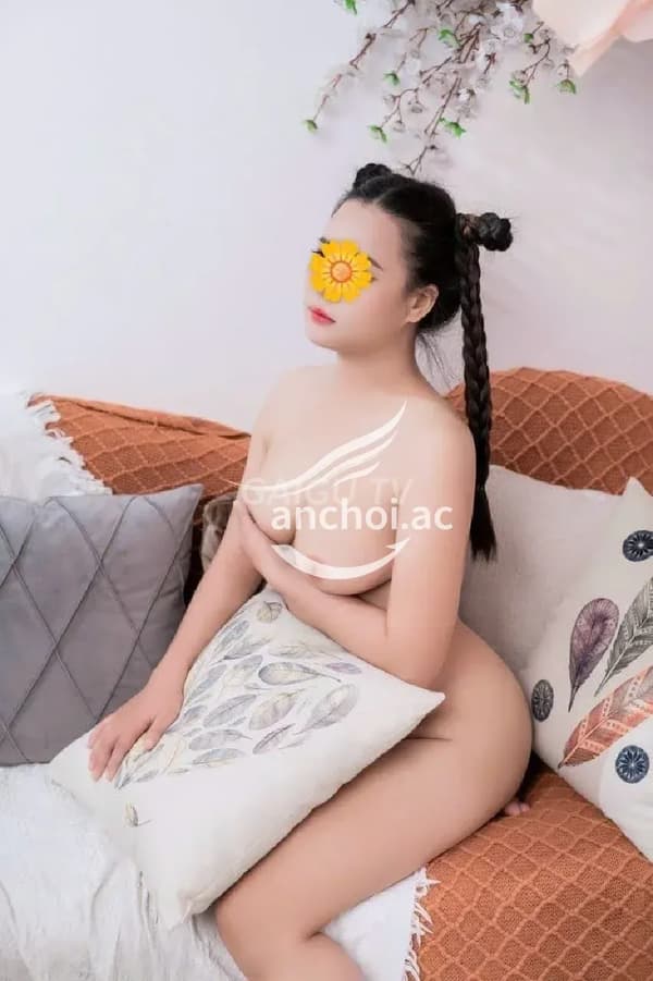Ngân da trắng mịn dáng cao gầm cao mái thoáng chiều khách nhiệt tình 2