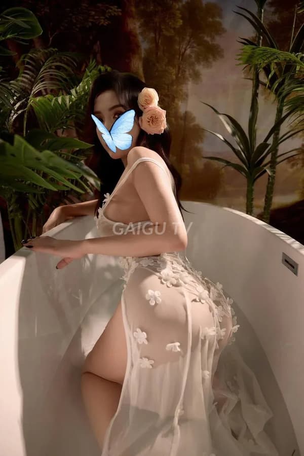 Emy Phú Nhuận 500k hàng ngon body mịn ngực to phục vụ tình nhân 7
