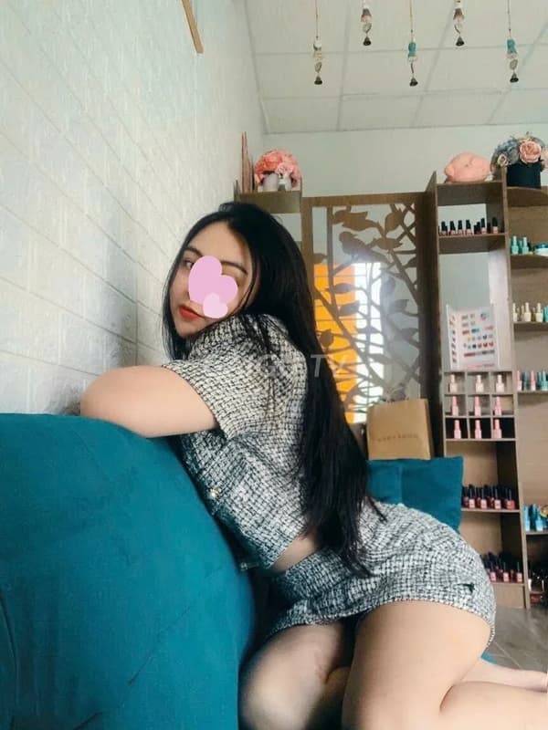 TRÂM ANH ⭐NUỘT NÀ MỘNG NƯỚC, CHIỀU – Quận 12, Sài Gòn, Hôn vú, Qua đêm, 30 3