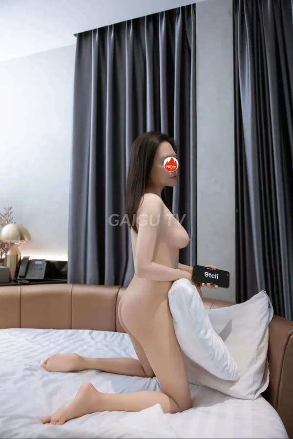 Phương CIA Bắn Tinh Vô Miệng Free Hàng – gái gọi Tân Bình giá 200k, BJ, HJ, 34 15