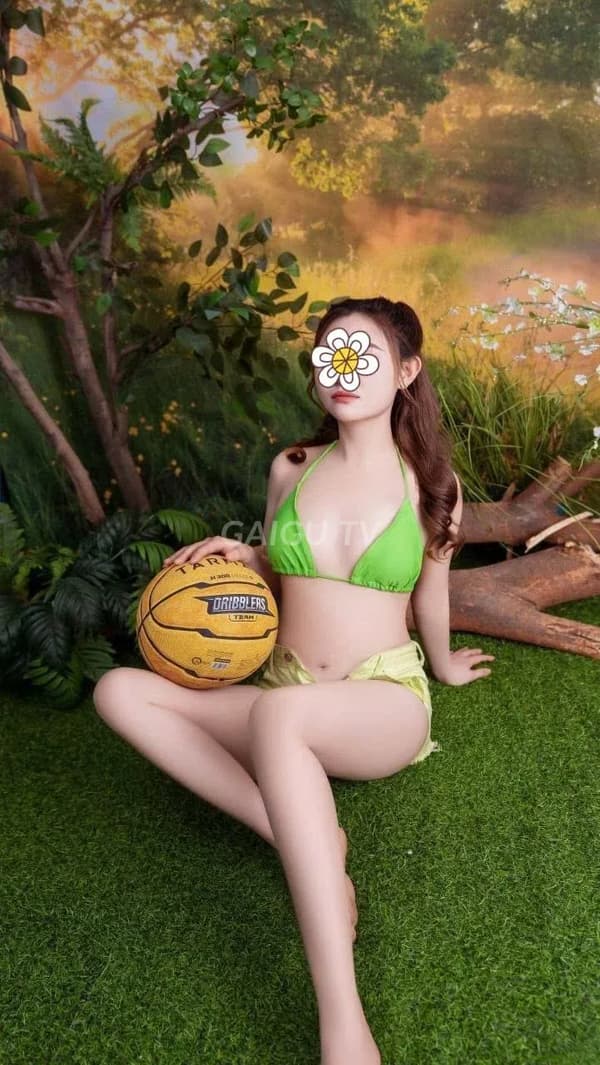 NGỌC NHI Tân Phú – 400k/shot 5