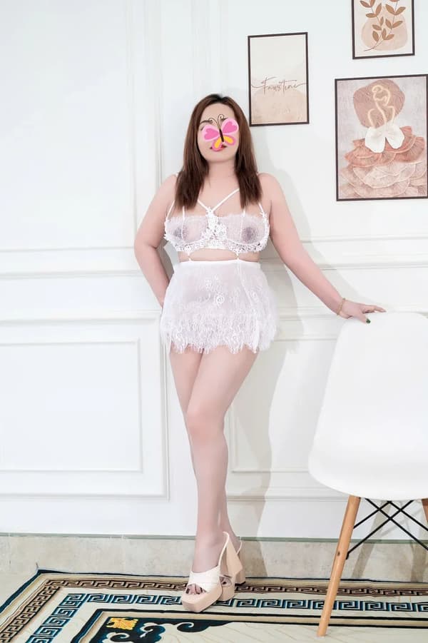 Gái gọi Tân Uyên New Hạ Vy Ngọt Ngào Như Lần Đầu BJ Cực 200k 1
