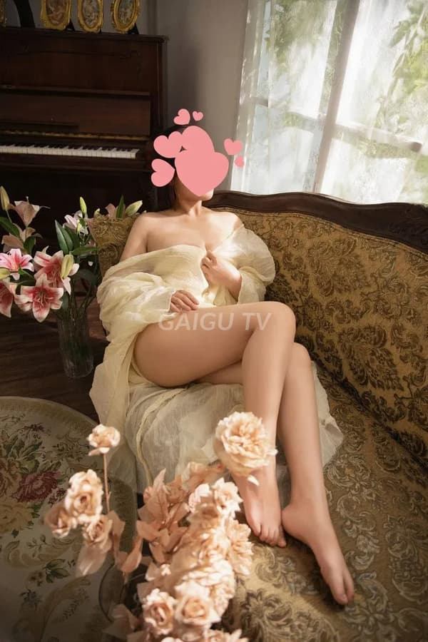 NEW MINH CHÂU – Thủ Dầu Một, Bình Dương, Hôn môi, Qua đêm, 23 tuổi, 700k 6