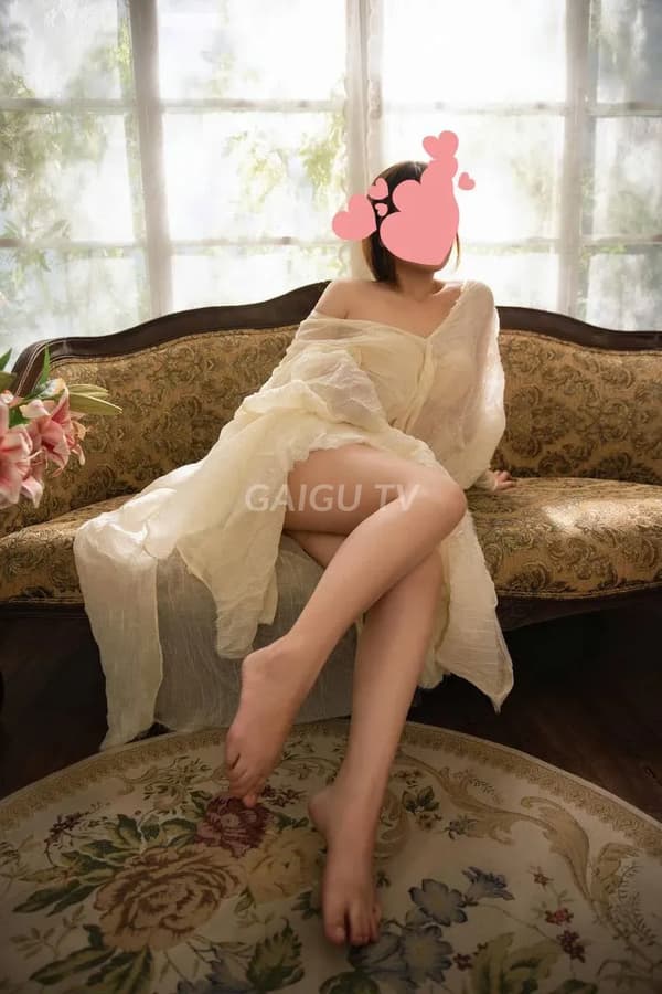 NEW MINH CHÂU – Thủ Dầu Một, Bình Dương, Hôn môi, Qua đêm, 23 tuổi, 700k 9