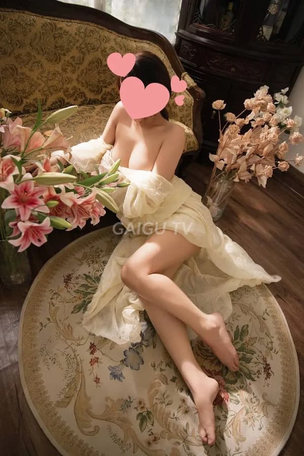 NEW MINH CHÂU – Thủ Dầu Một, Bình Dương, Hôn môi, Qua đêm, 23 tuổi, 700k 15