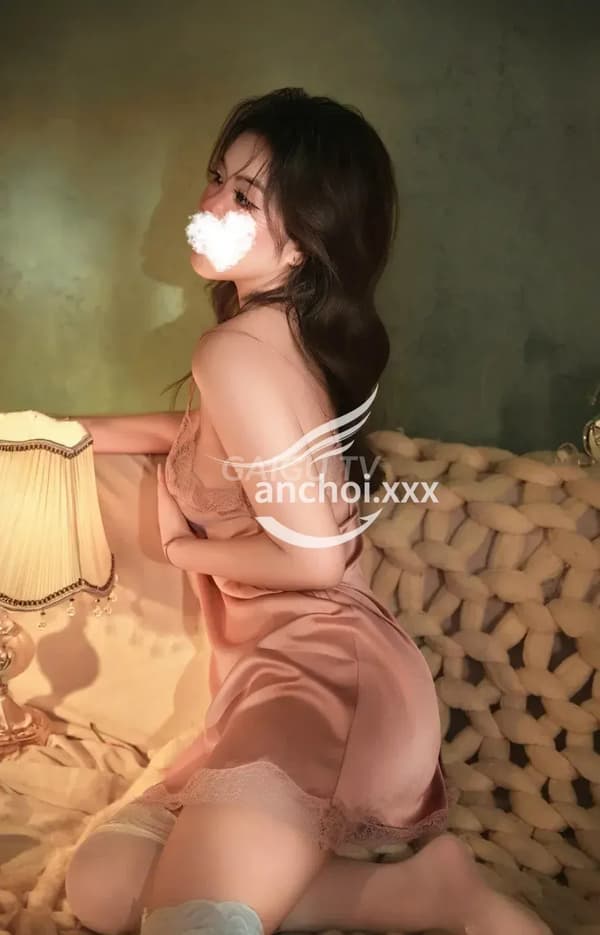 Gái gọi Sơn Trà THƯ KỲ 2006 ĐẢM ĐANG DÂM ĐẢNG 500k 4