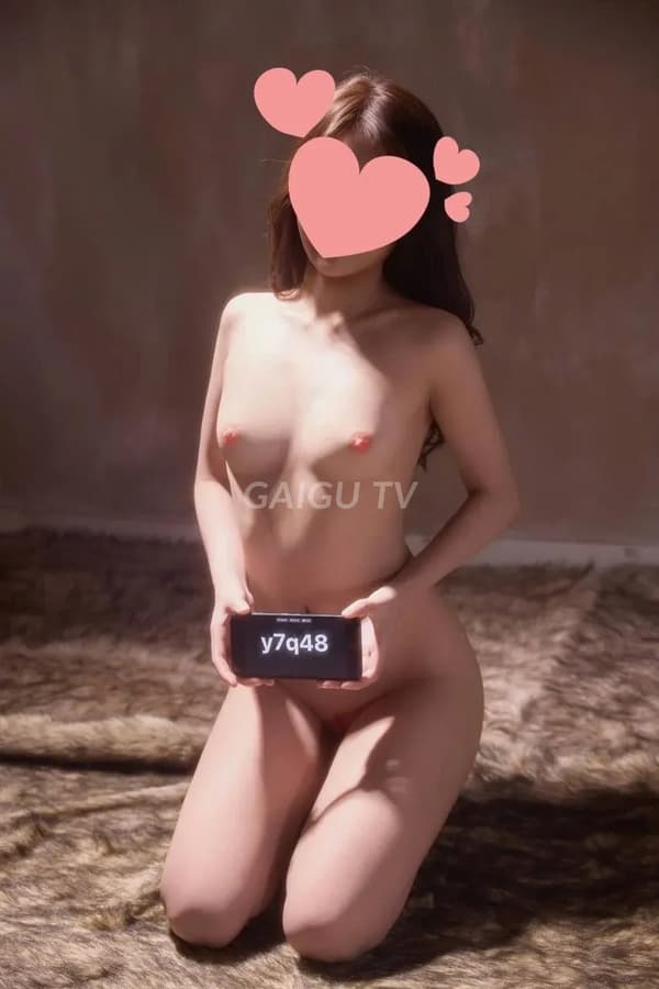 Khánh Huyền xinh đẹp nàng thơ phục vụ như tình nhân 19