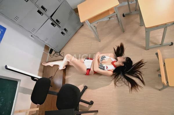 Thảo Linh da trắng dáng chuẩn phục vụ dịu dàng như người yêu 11