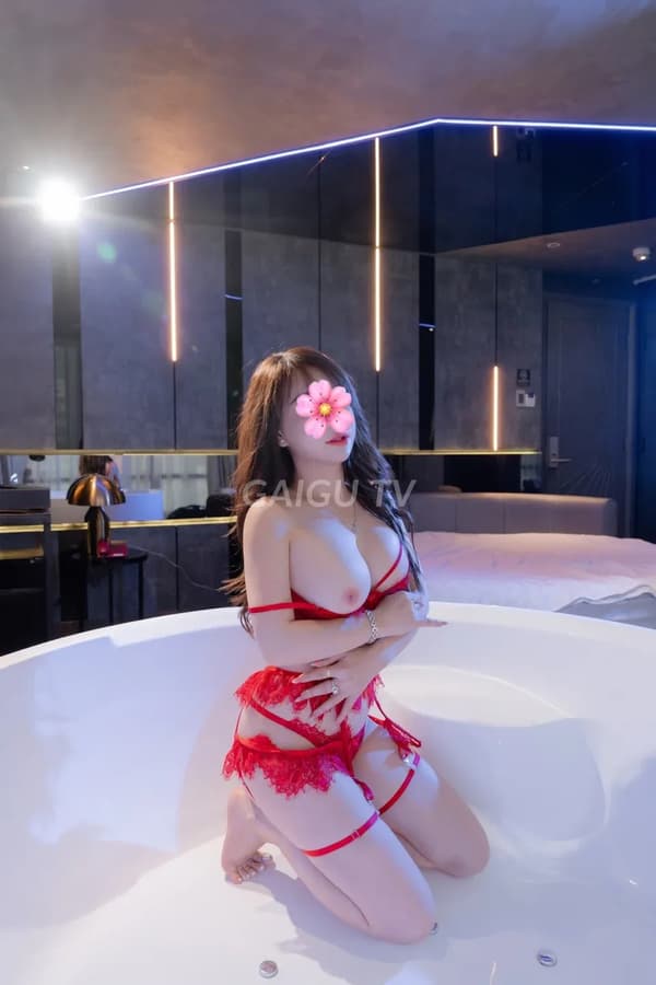RUBY NỮ HOÀNG DÂM ĐÃNG TẬN TÌNH CHIỀU – gái gọi Tân An giá 1.000k, BJ, Hôn môi, 7