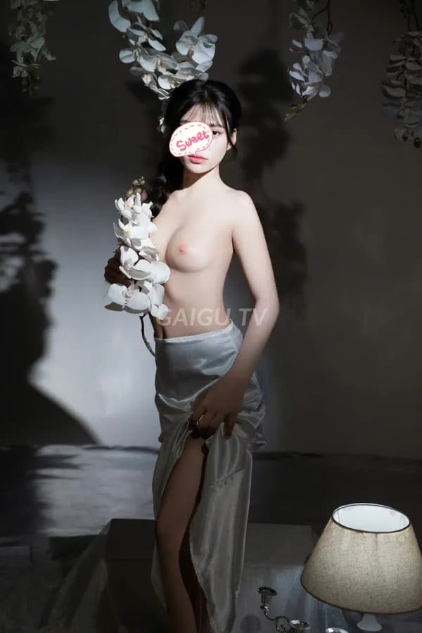 Thiên An dáng cực chuẩn cực xinh 16