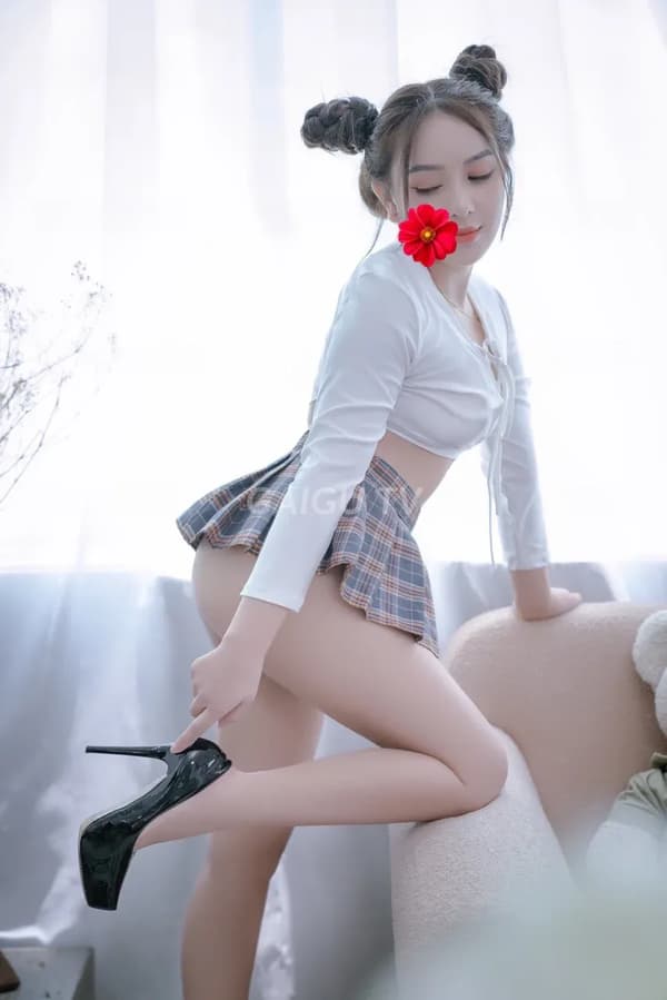 Hàng Quận 8: Hotgirl Baby Linh Xinh Đẹp Tuyệt Mỹ giá 300k 19