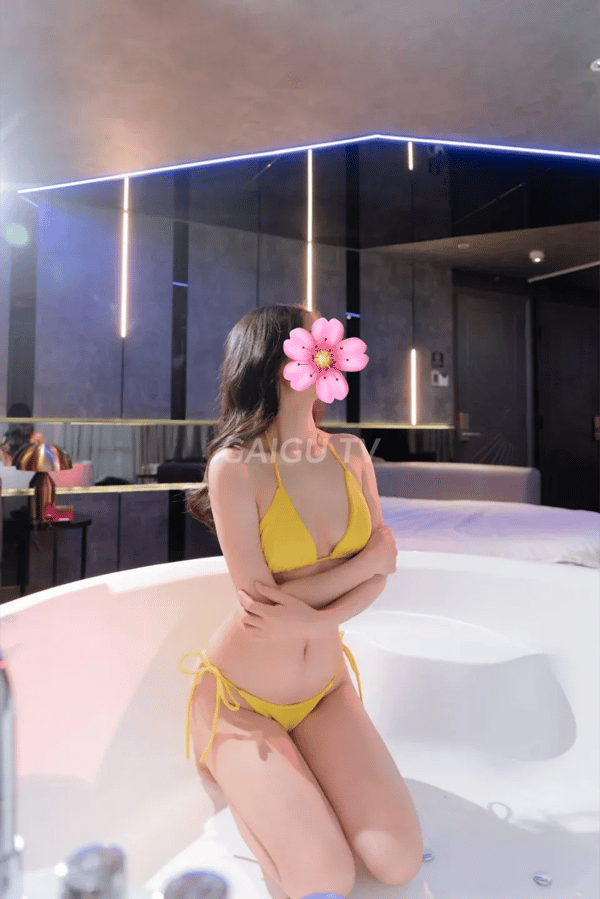 Gái gọi Tân Phú GIA HÂN 168cm XINH XẮN, NGỰC ĐẸP, DÁNG 500k 2