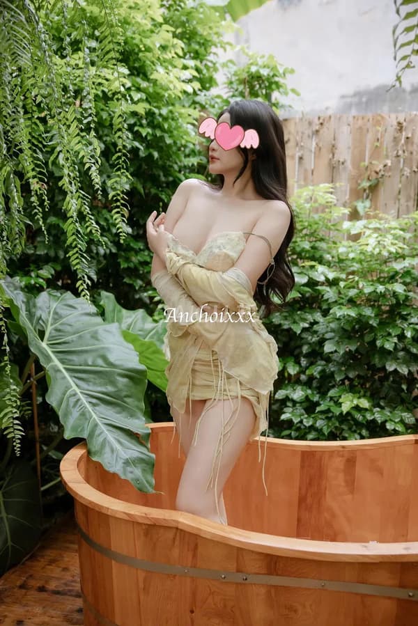 Khả Hân non tơ chân dài phục vụ nhẹ nhàng chu đáo 20