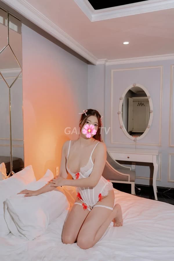 Phương Ly cao ráo dễ thương tại Sơn Trà chỉ 500k 2