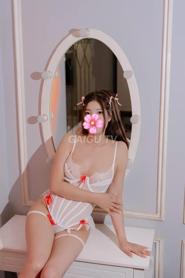 Phương Ly cao ráo dễ thương tại Sơn Trà chỉ 500k 6