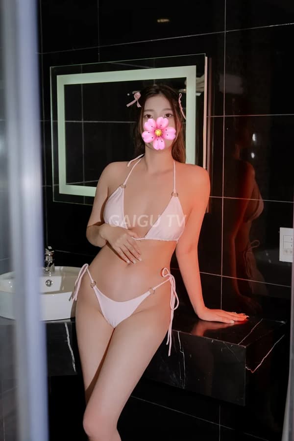 Phương Ly cao ráo dễ thương tại Sơn Trà chỉ 500k 18