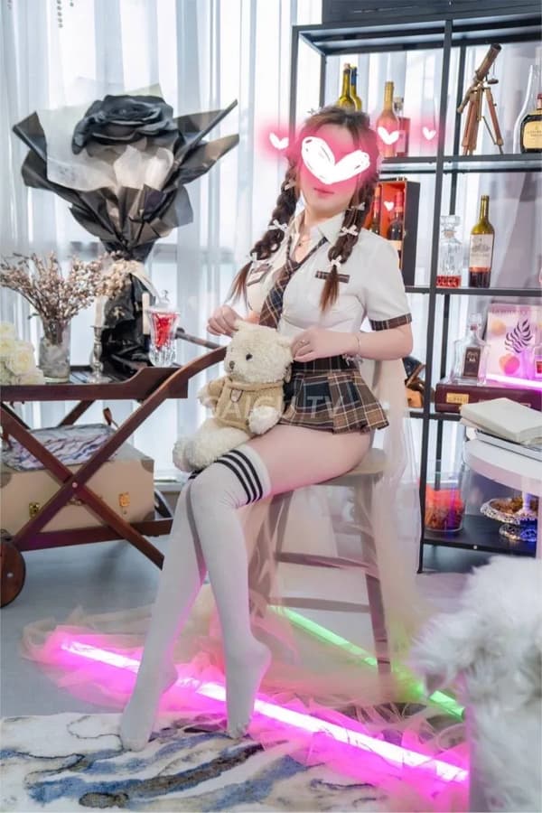 HOTGIRL LY LY-MẶT XINH, VÚ ĐẸP, SERVICE – Bình Chánh, Sài Gòn, BJ, HJ, 29 tuổi, 9