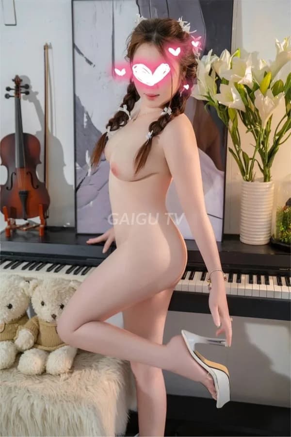 HOTGIRL LY LY-MẶT XINH, VÚ ĐẸP, SERVICE – Bình Chánh, Sài Gòn, BJ, HJ, 29 tuổi, 19