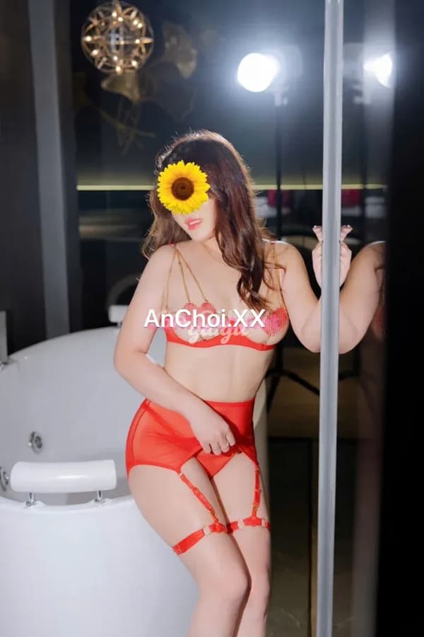 Thu BaBy xinh xắn tươi trẻ nhẹ nhàng dễ mến 18