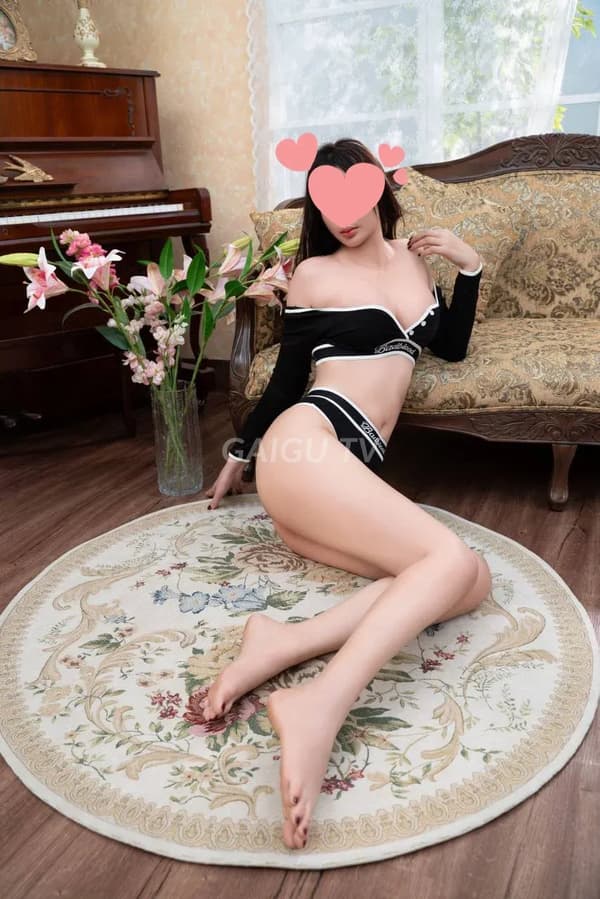 Gái xinh chân dài miên man nhiệt tình Lâm 13