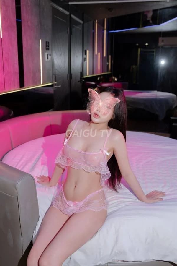 Bé Diệu Gái Bắc Ngoan Xinh yeu 1.000k Phú Nhuận – BJ · Hôn môi · 21 tuổi 17