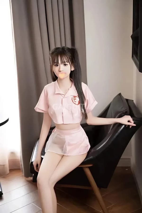 Tuyết Nhi – gái gọi Đà Lạt giá 600k, Hôn vú, Qua đêm, 18 tuổi 2