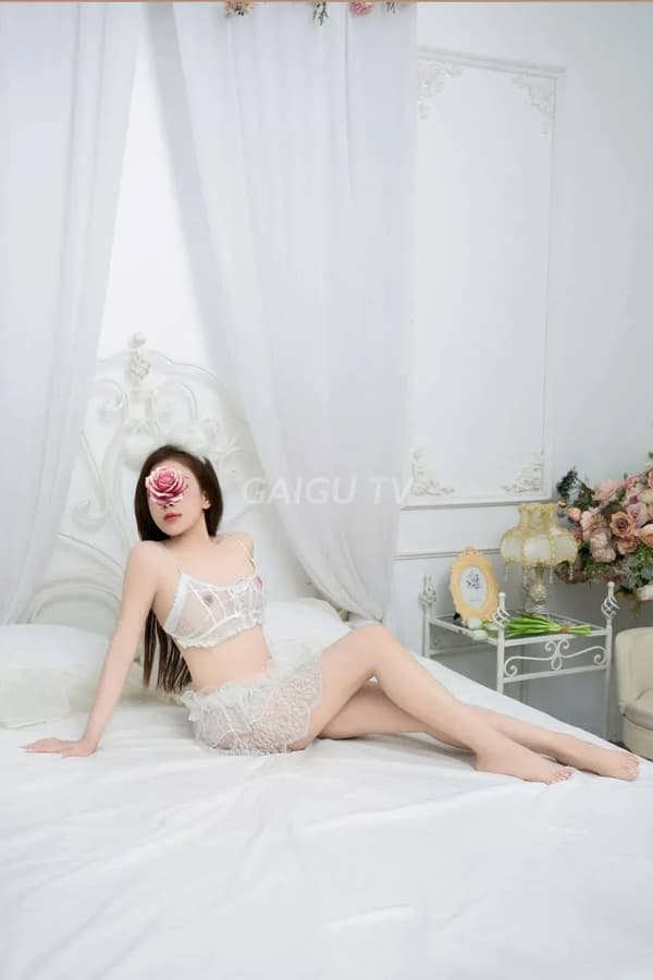 Bé Kẹo – gái gọi Nha Trang giá 600k, BJ, Qua đêm, 20 tuổi 17