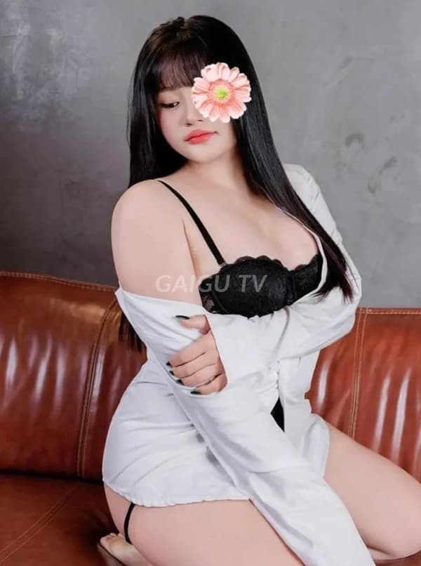 My Tây múp míp dễ thương – gái gọi Thủ Dầu Một giá 400k, BJ, HJ, 26 tuổi 2