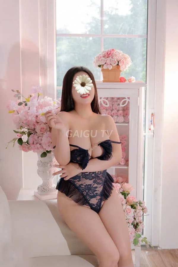 HANA 600k Quy Nhơn – BJ · Hôn vú · 30 tuổi 18