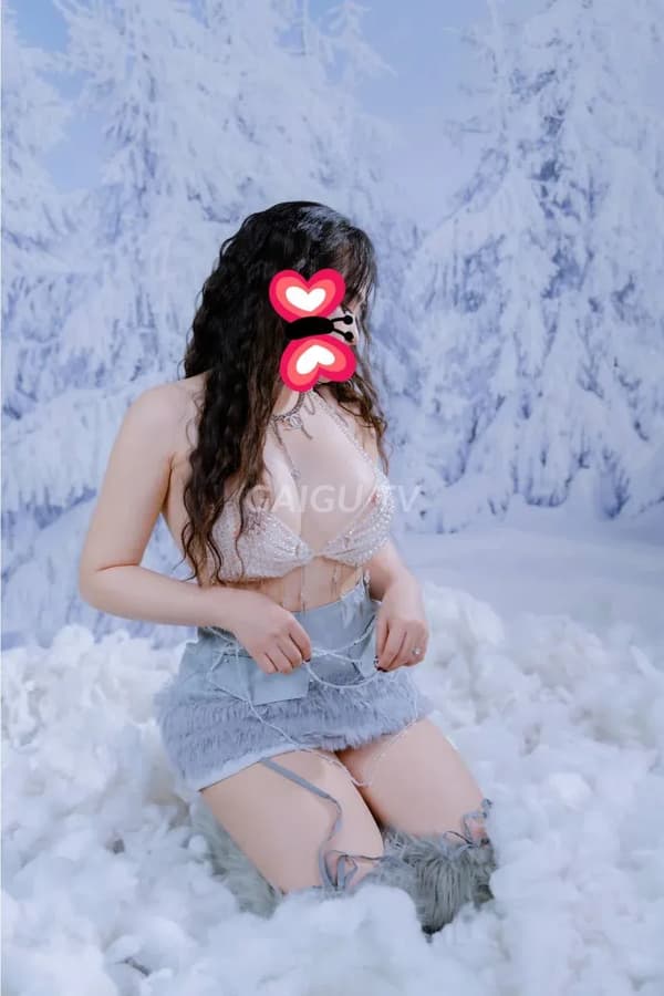 KHẢ NHƯ GÁI XINH TRÙM MASSAGE FULL Quận 10 – 600k/shot 9