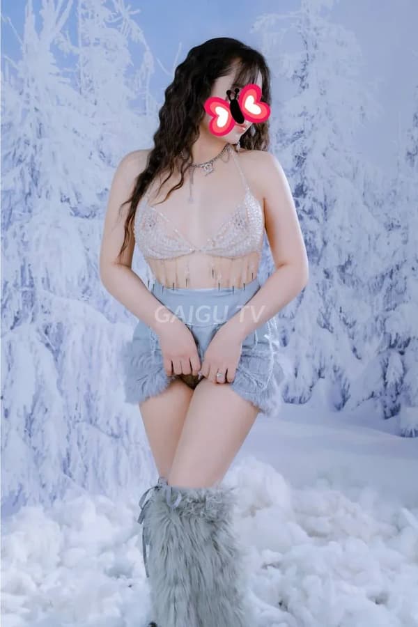 KHẢ NHƯ GÁI XINH TRÙM MASSAGE FULL Quận 10 – 600k/shot 11