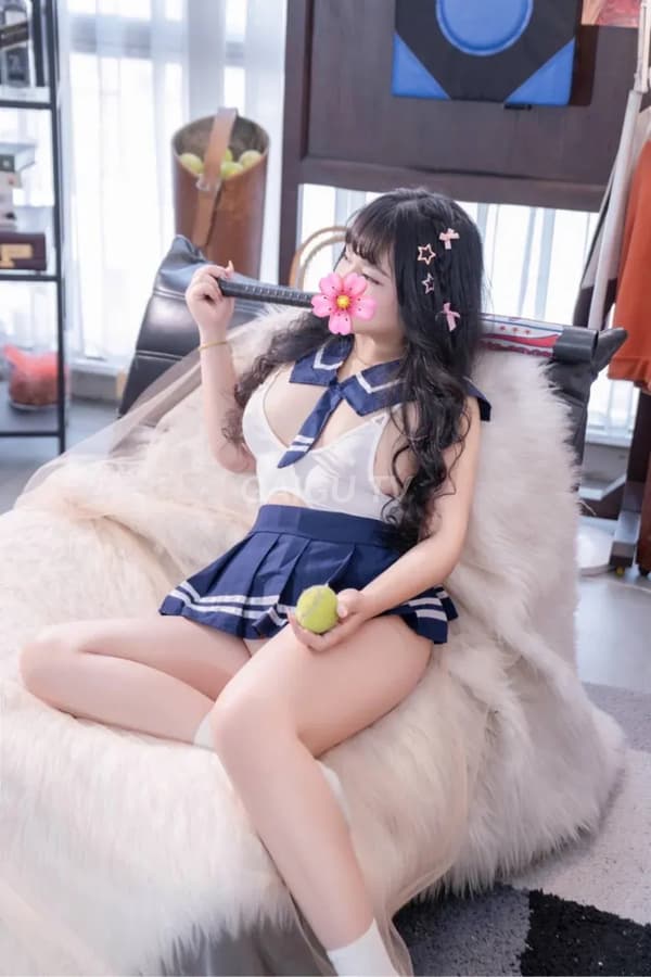 Yến Nhi xinh xắn nhẹ nhàng chiều khách hết mình 18