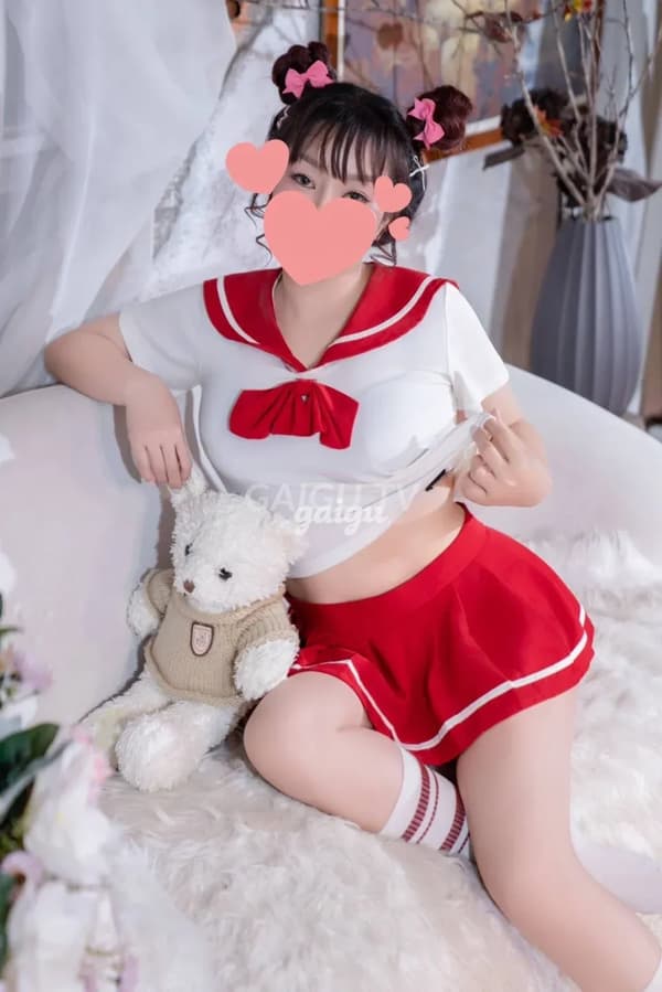 Dáng người cân đối vú to mông cong Kim Anh nhiệt tình phục vụ 17