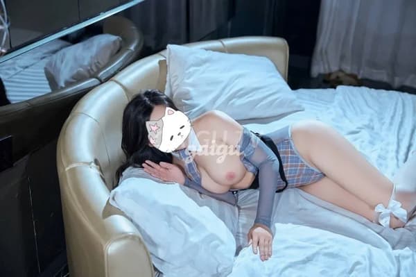 Hàng Quận 8: Siêu Phẩm Nin Nin siêu mẫu số 1 chuẩn giá 1.000k 2
